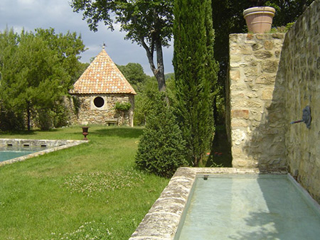 construction de piscines traditionnelles en Luberon